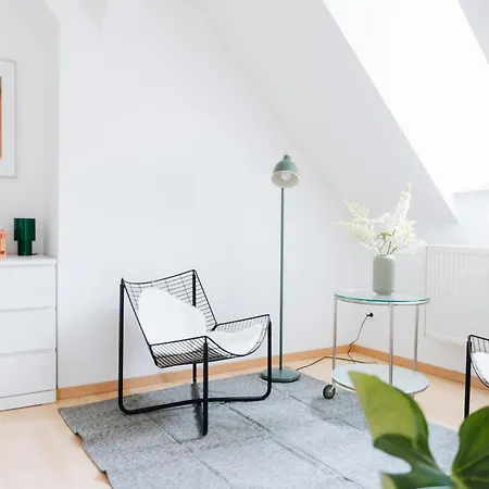 Raum Life - Urbanes Refugium Mit Parkplatz * اشتراوبينغ