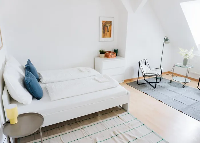 شقة Raum Life - Urbanes Refugium Mit Parkplatz اشتراوبينغ