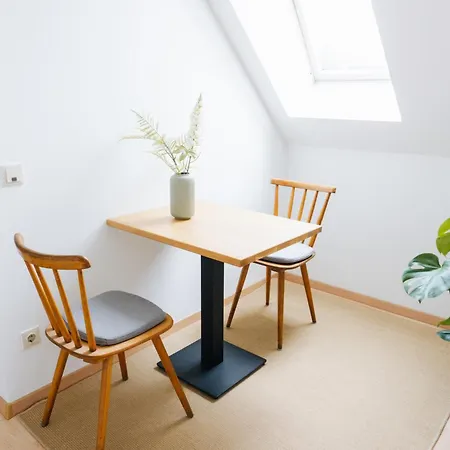 Raum Life - Urbanes Refugium Mit Parkplatz *